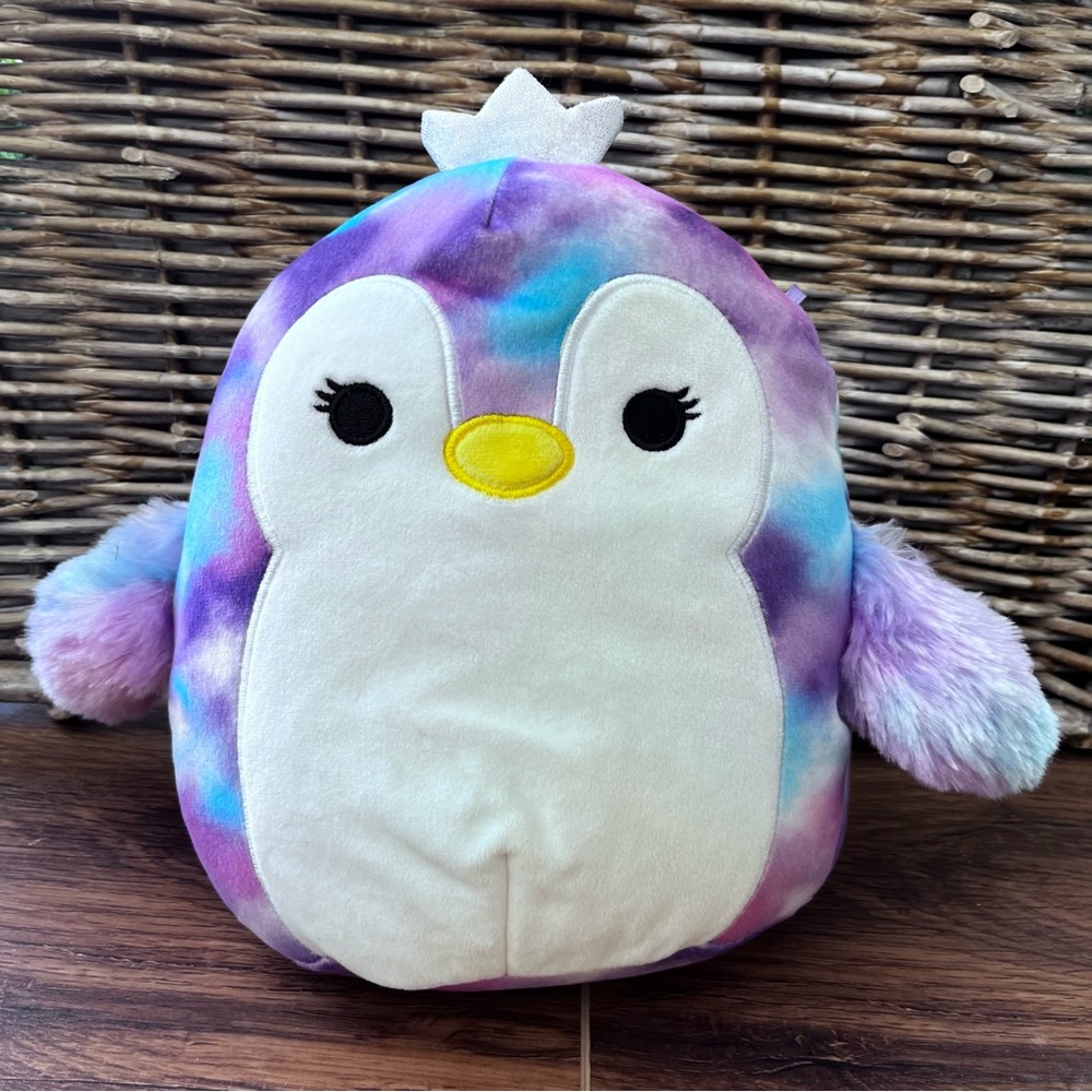 Original Squishmallows Tomara the penguin with crown. 8”